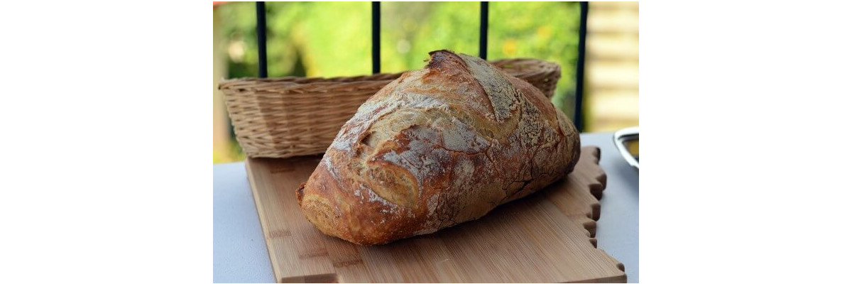 Hausgemachtes Brot - Domaci kruh - Backrezept für Hausgemachtes Brot